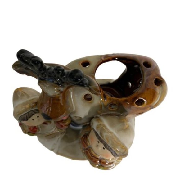 Yankee Candle Kids Feeding a Moose Apples Winter Tealight Candle Holder NWOB - Picture 3 of 6